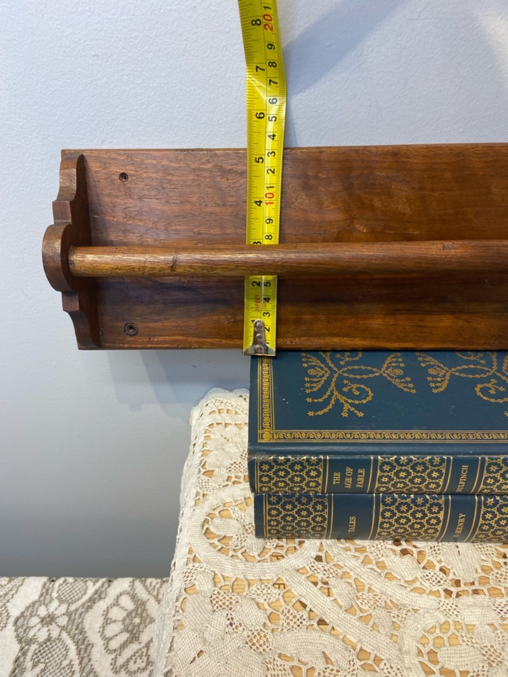 Primitive Wood Towel Bar Rack - Picture 9 of 9